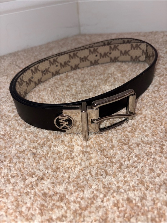 Michael Kors Black Leather Belt with Tan MK Logo Lining main image 4